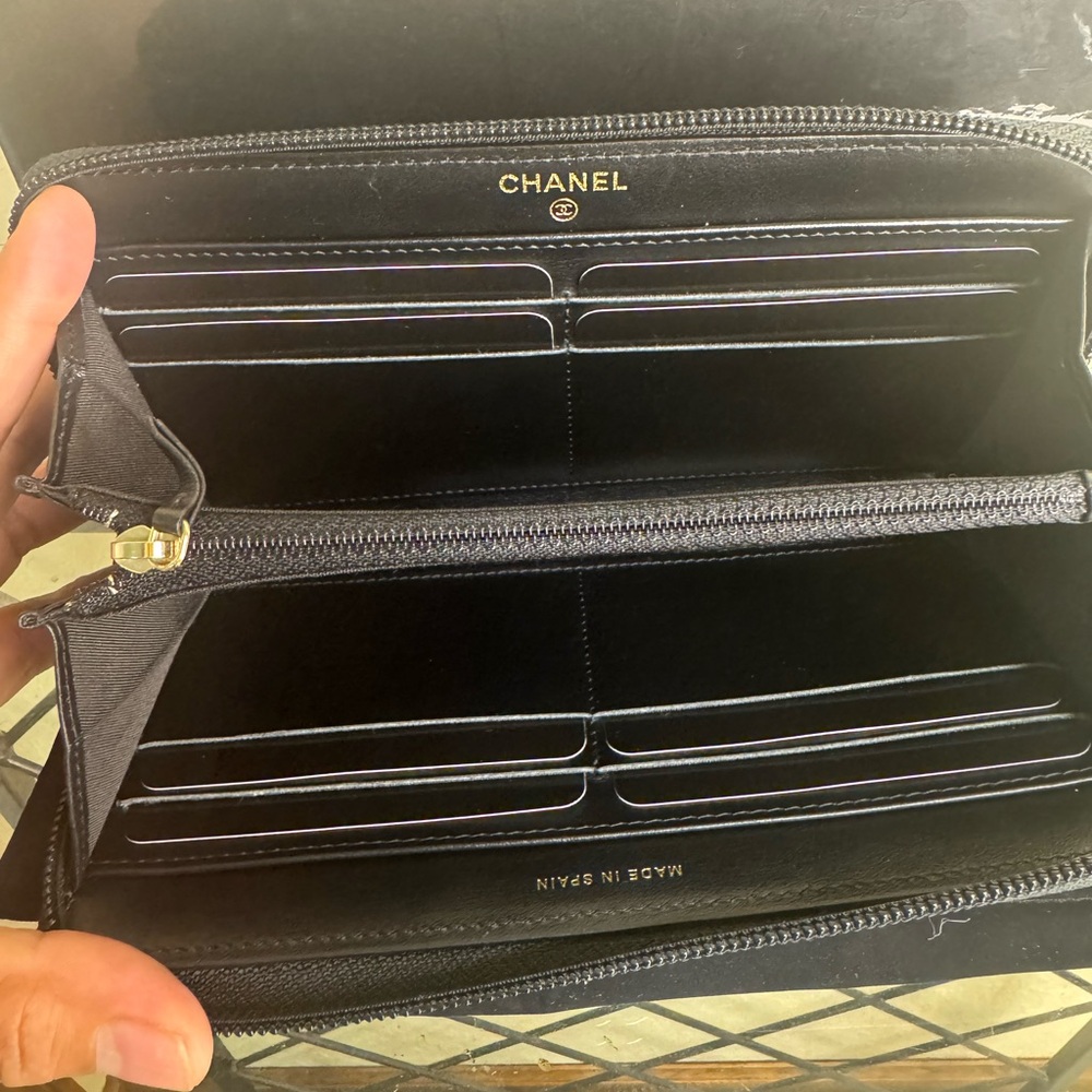 CHANEL Black Quilted Caviar Leather Boy Long Zipped Wallet - Picture 8 of 13